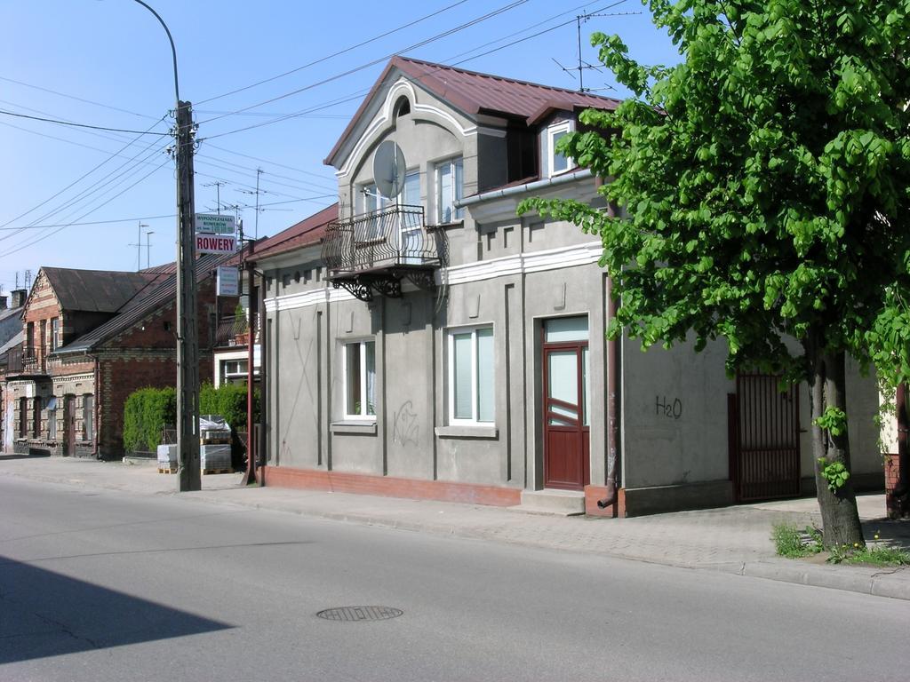 Pokoje Centrum U Ani Augustów Exteriör bild